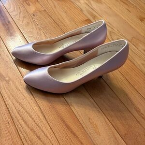 Peacocks Women's 5 1/2 Pink Satin Heels